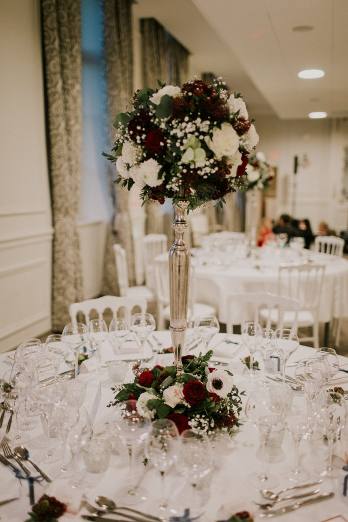 Chateau Couturelle - mariage - décoration table - Hiver - Les crâneuses - Chandelier